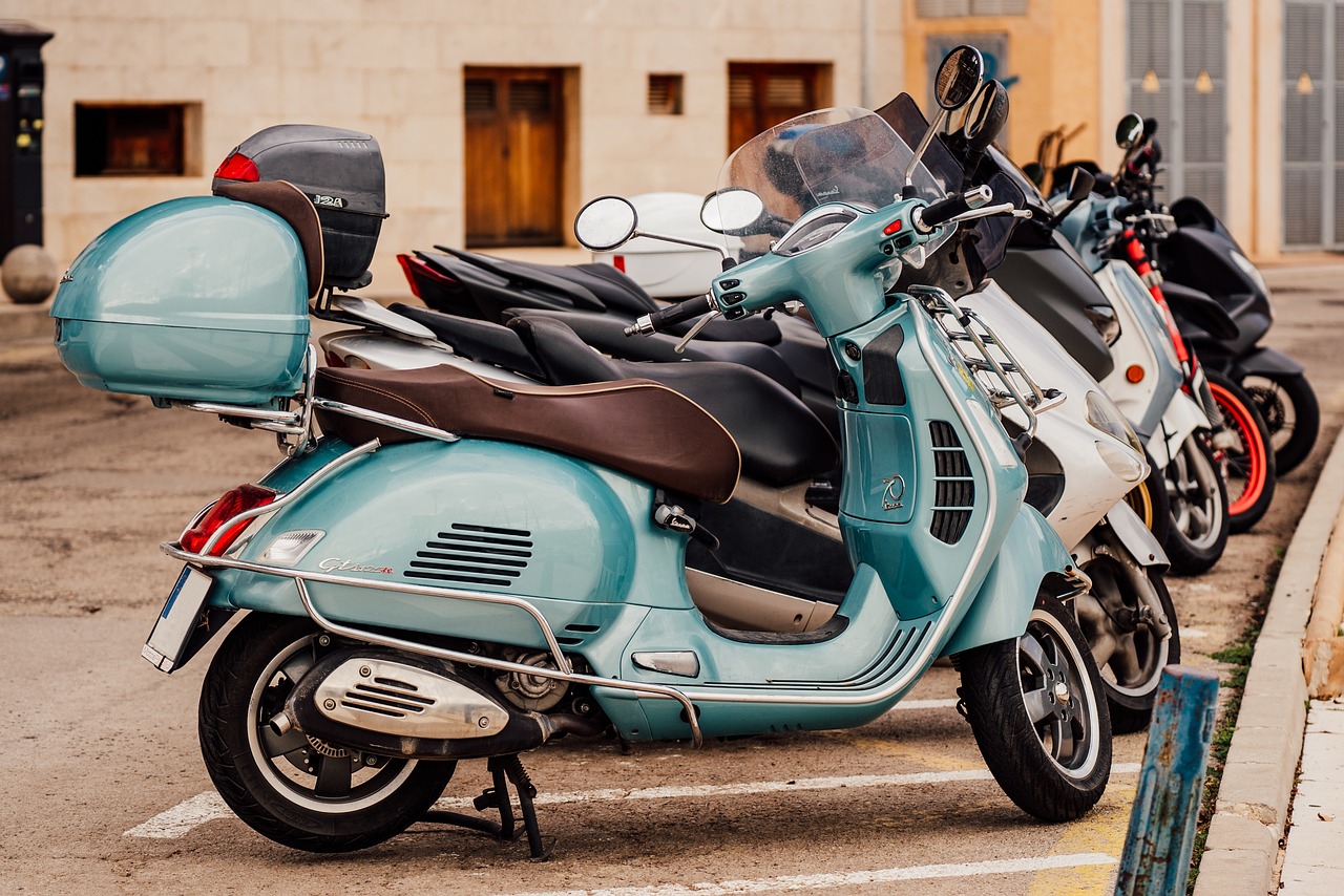 parking moto paris